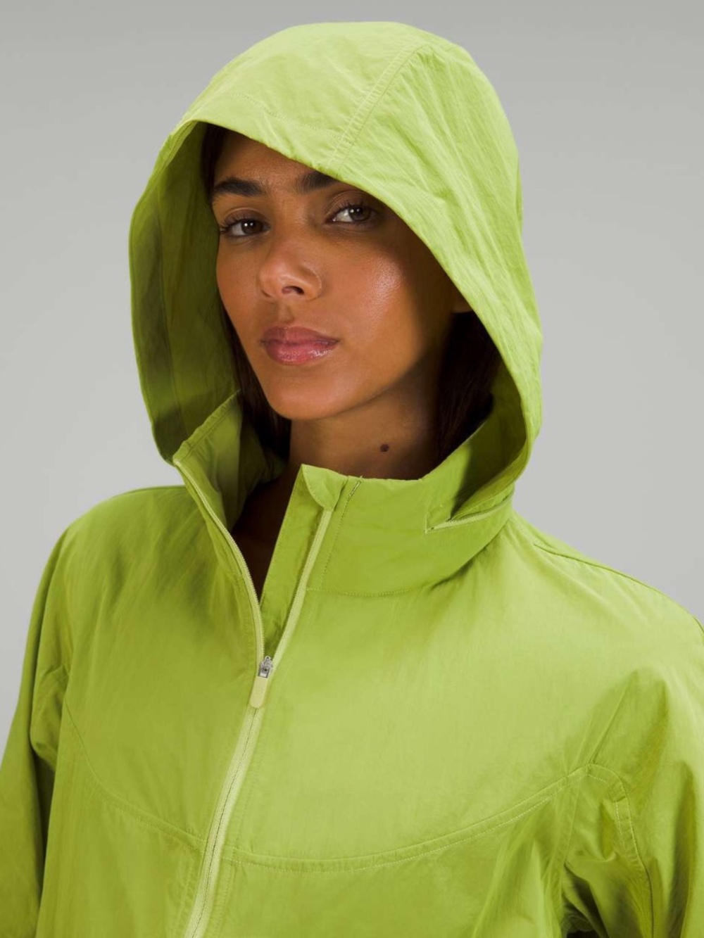 Lululemon Lightweight Hooded Jacket - Size 4 - Picture 16 of 16